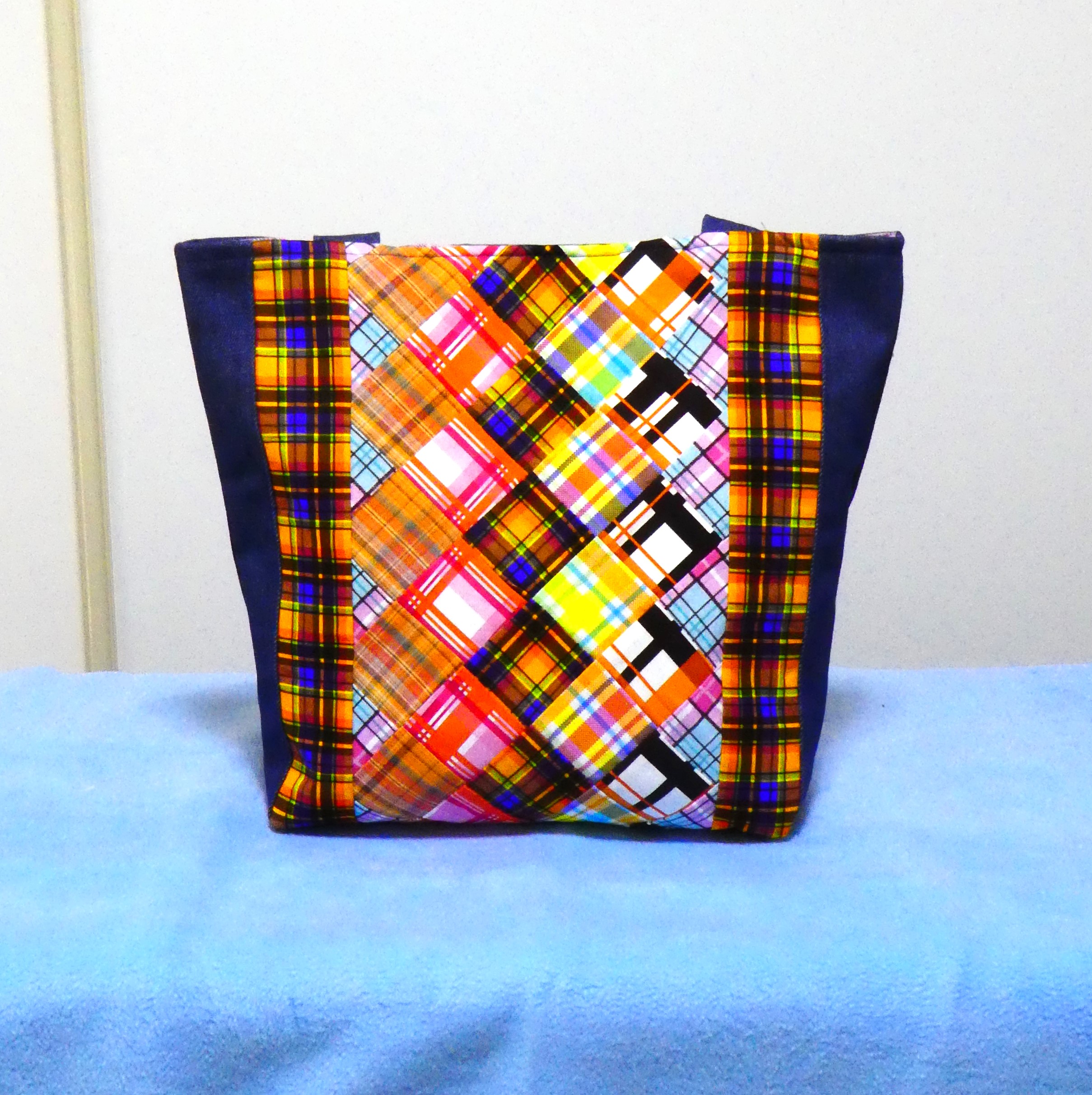 QUALITY HANDMADE DENIM AND PATCHWORK FABRIC BAG